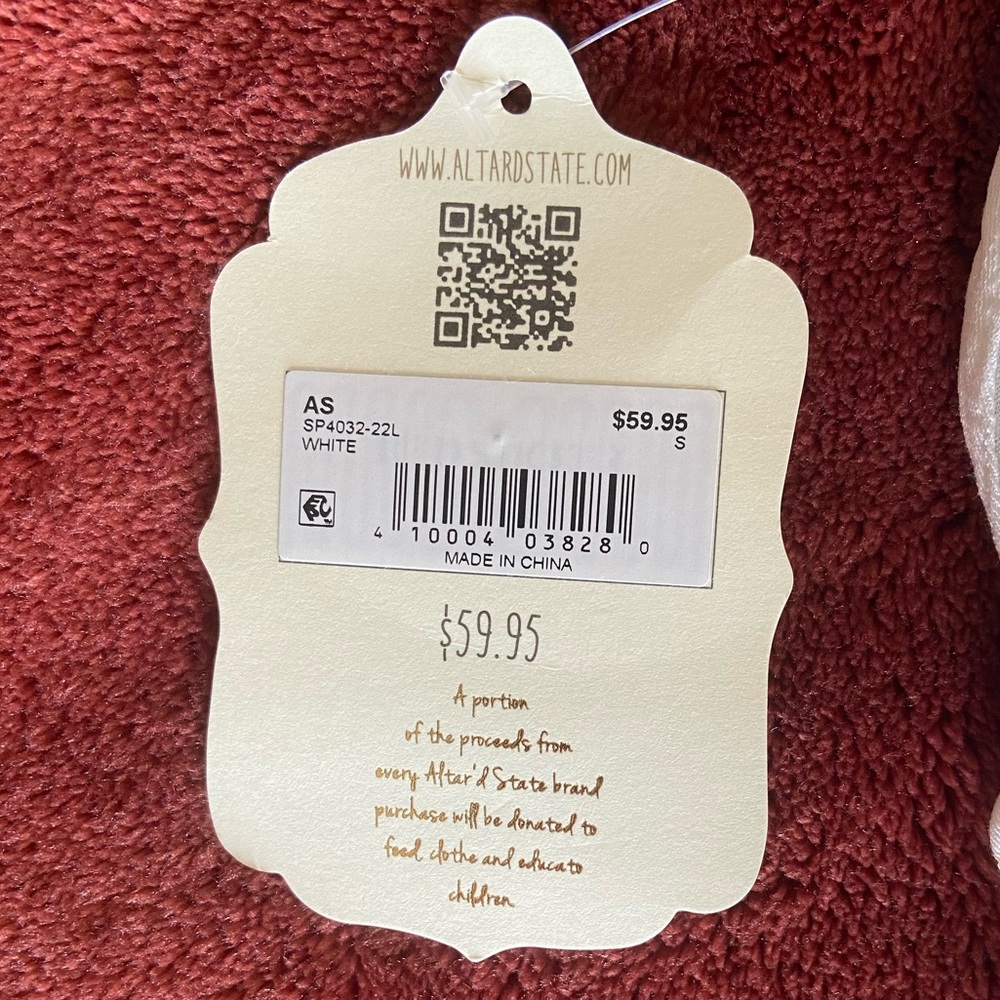 Altar’d State Riley Ruffle Wrap Skort, White - Picture 3 of 3